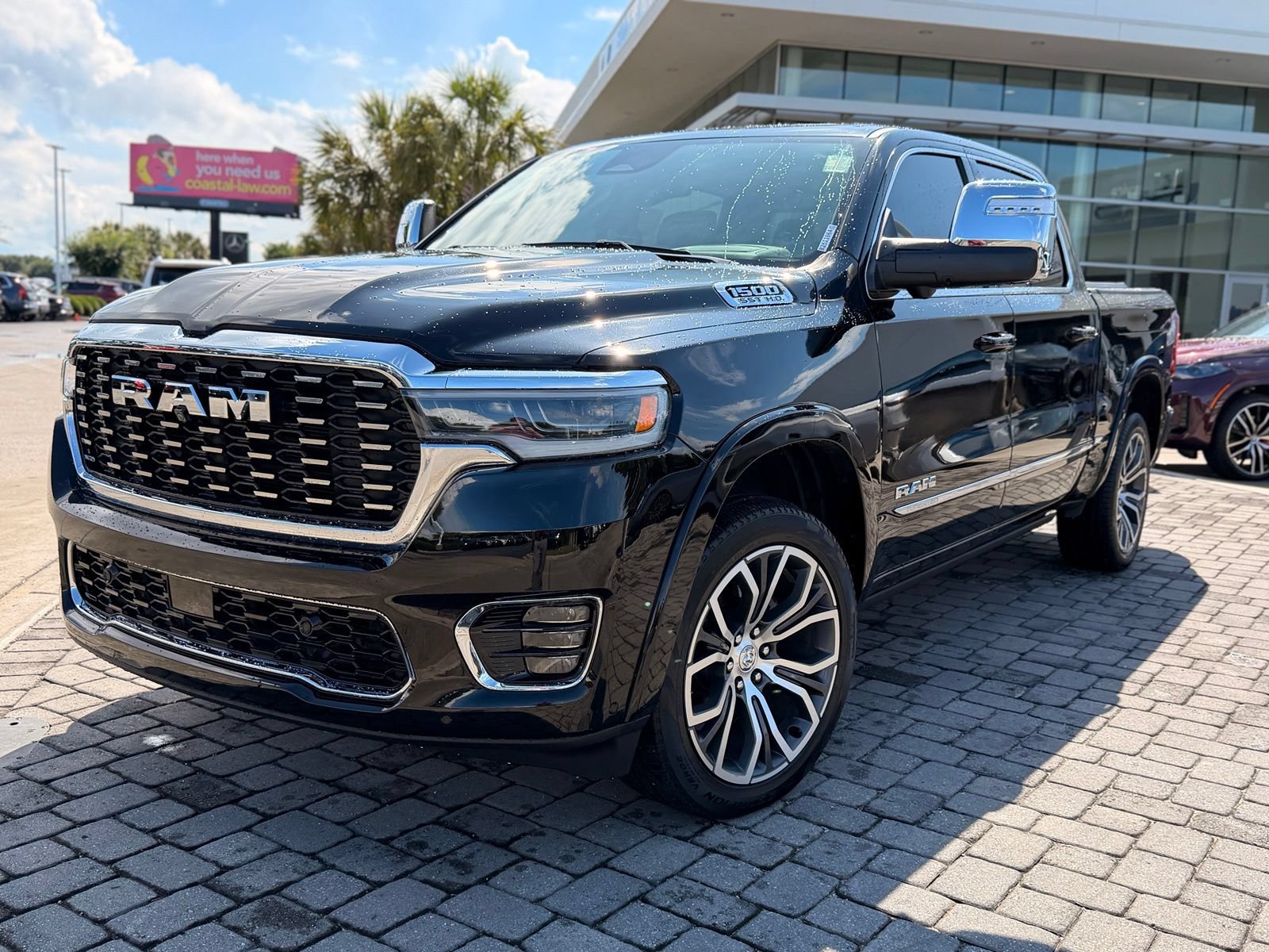 Used 2025 RAM 1500 Tungsten w/ Towing Technology Group AWD/4WD image 1