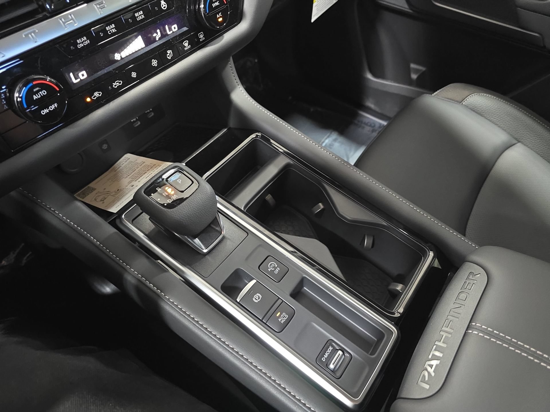 New 2026 Nissan Pathfinder SL FWD image 25