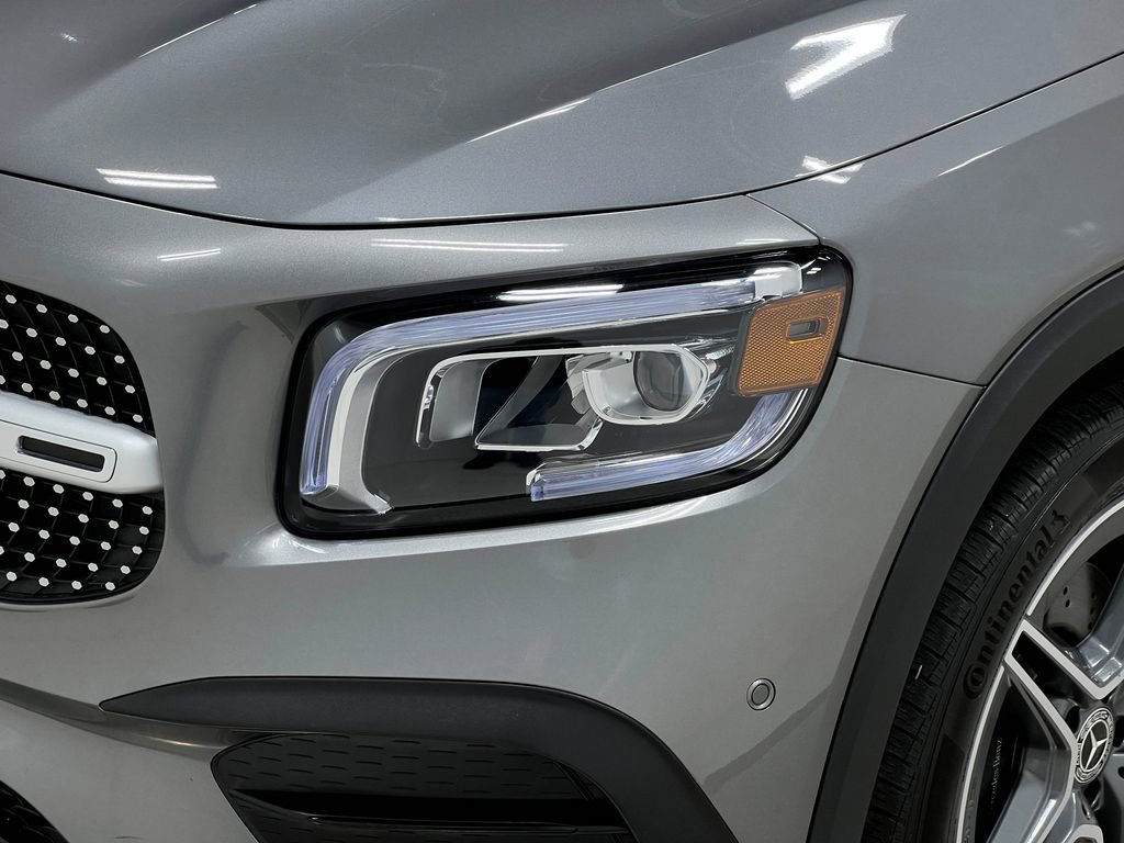 Used 2020 Mercedes-Benz GLB 250 4MATIC image 36