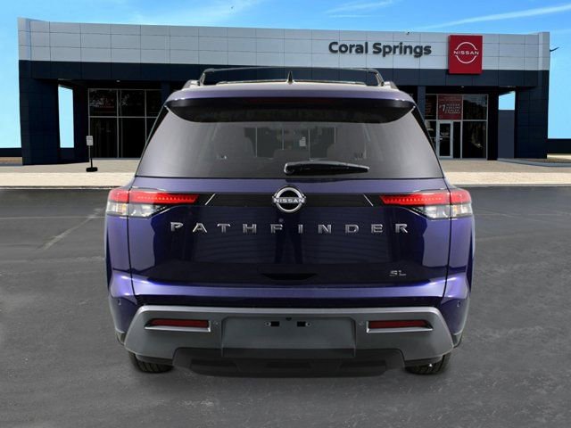 New 2026 Nissan Pathfinder SL image 4