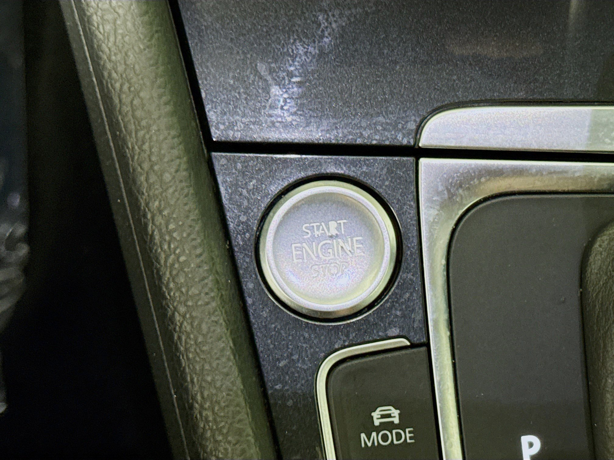 Used 2017 Volkswagen e-Golf SEL Premium image 21