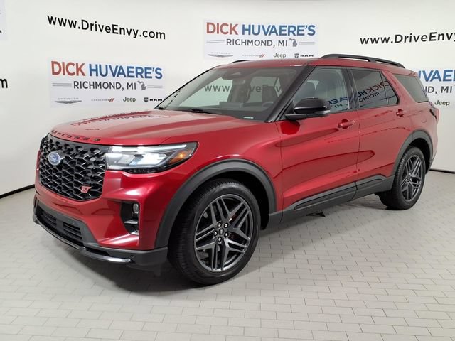 Used 2025 Ford Explorer ST