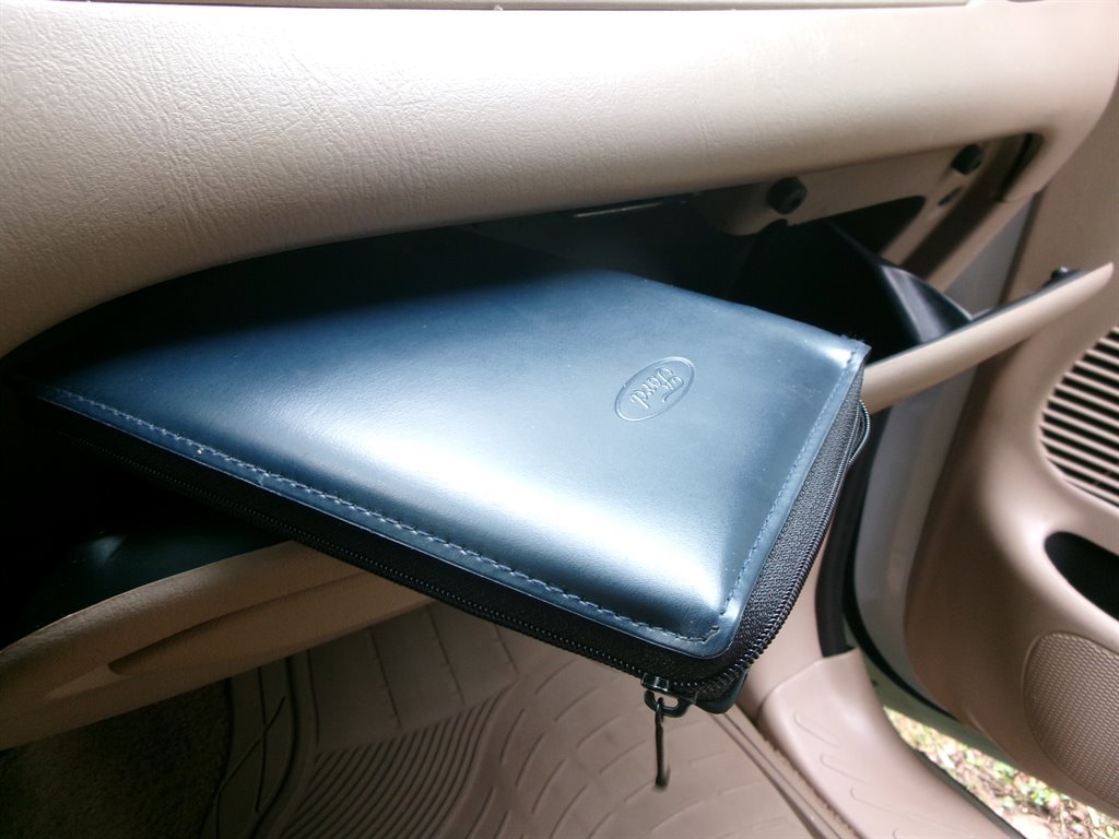 Used 1999 Ford F150 Lariat image 42