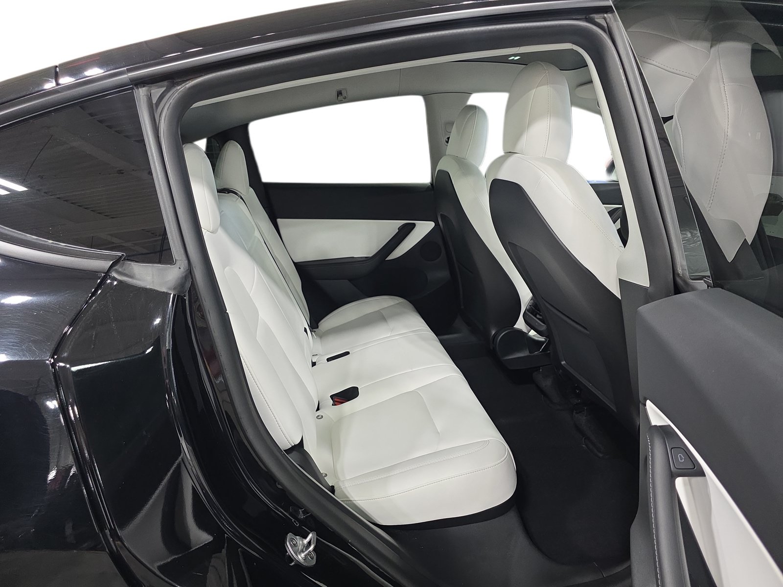 Certified 2022 Tesla Model Y Performance AWD/4WD image 11