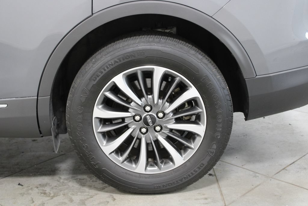 Used 2022 Lincoln Nautilus Reserve AWD/4WD image 18