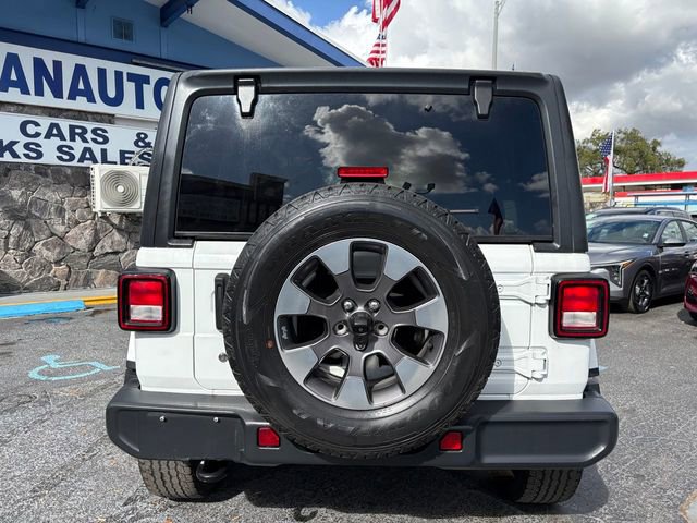 Used 2018 Jeep Wrangler Unlimited Sahara image 11