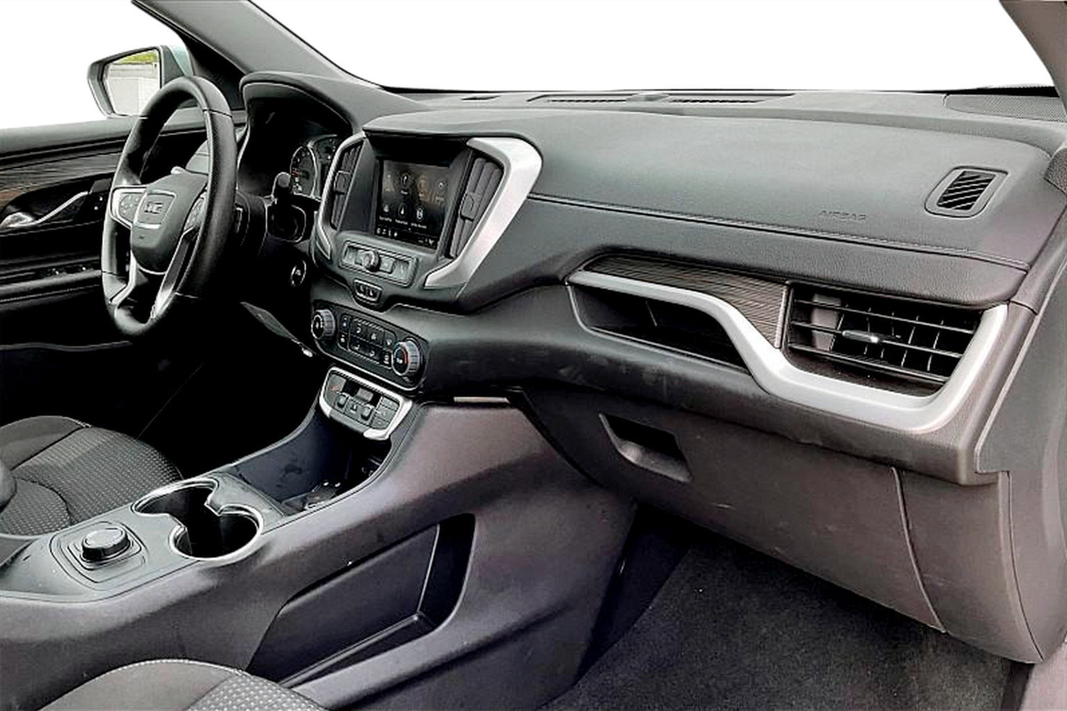 Used 2025 GMC Terrain Elevation image 16