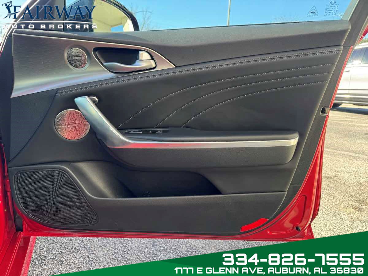 Used 2022 Kia Stinger GT2 image 29