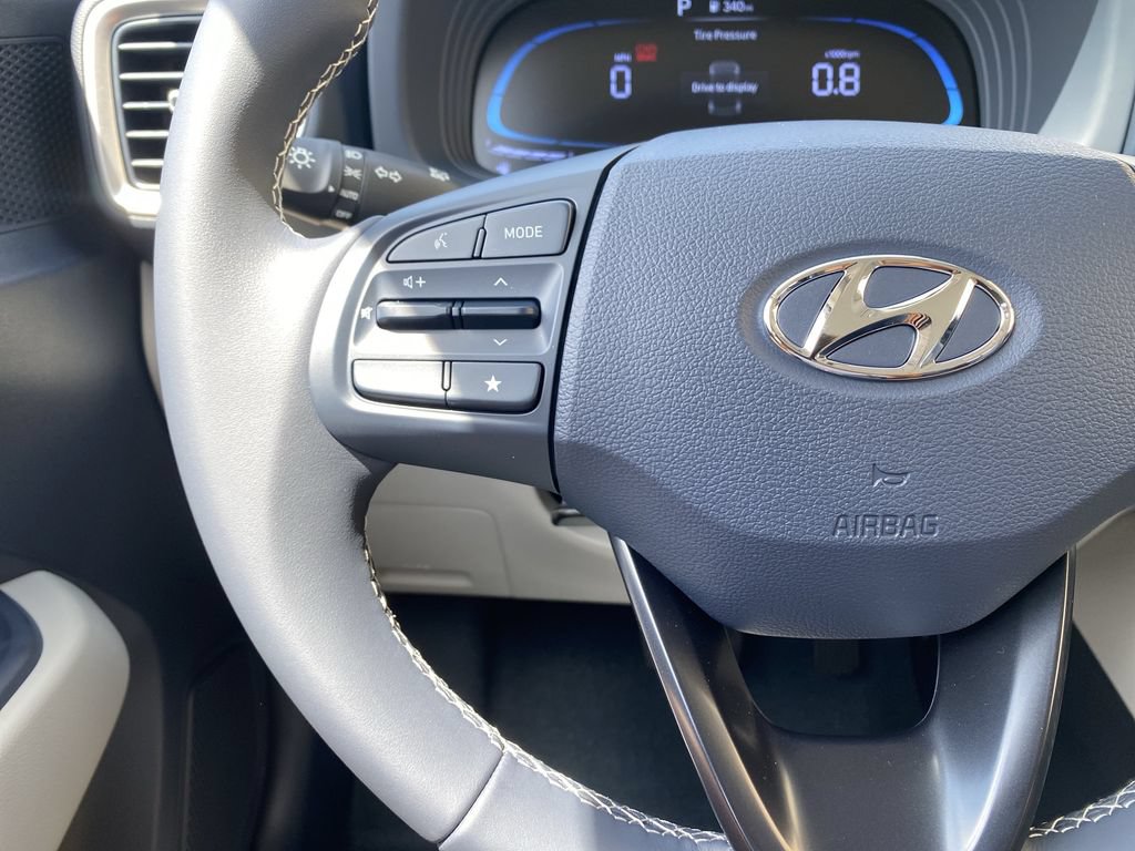 New 2026 Hyundai Venue SEL FWD image 20