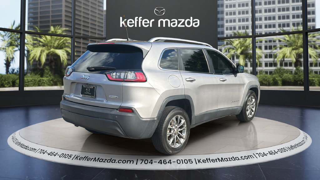 Used 2019 Jeep Cherokee Latitude Plus FWD image 7