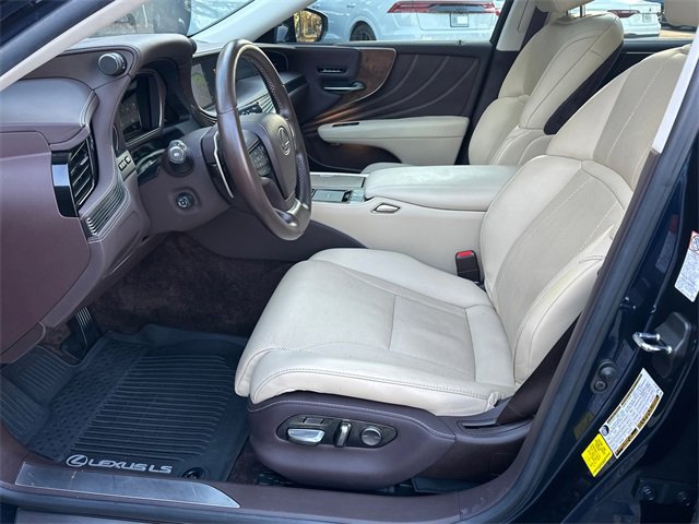 Used 2019 Lexus LS 500 image 9