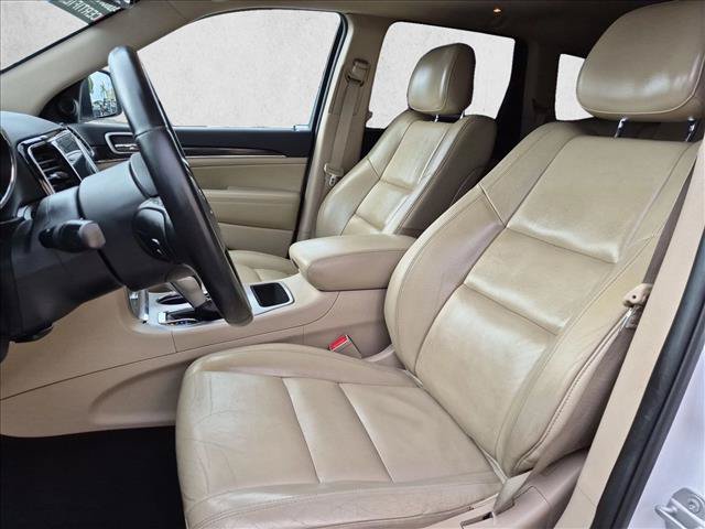 Used 2019 Jeep Grand Cherokee Limited RWD image 16