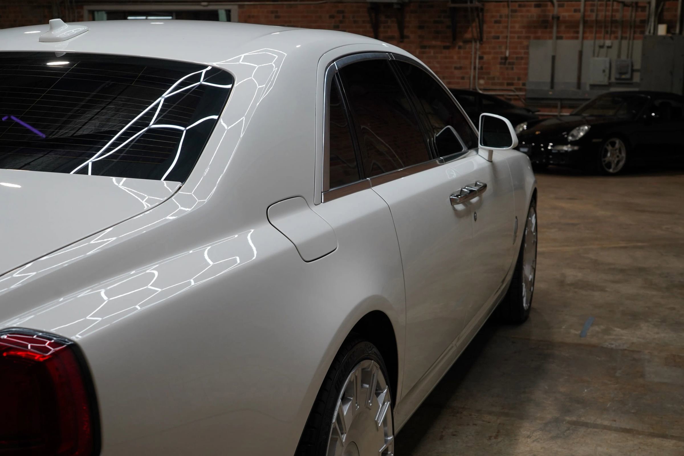 Used 2015 Rolls-Royce Ghost image 16