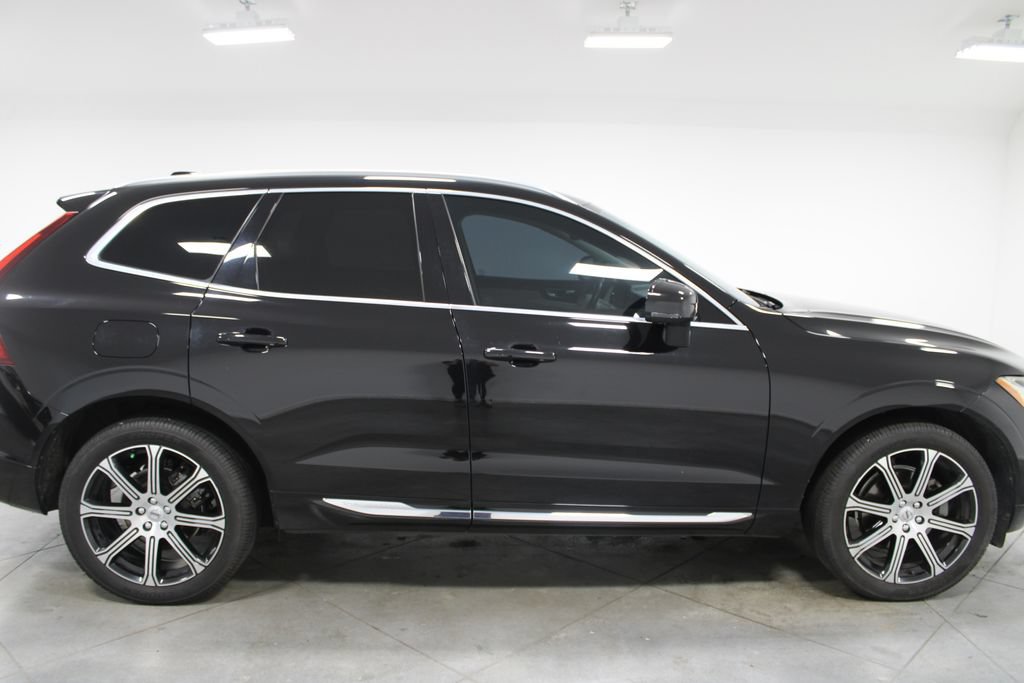 Used 2020 Volvo XC60 T5 Inscription FWD image 11