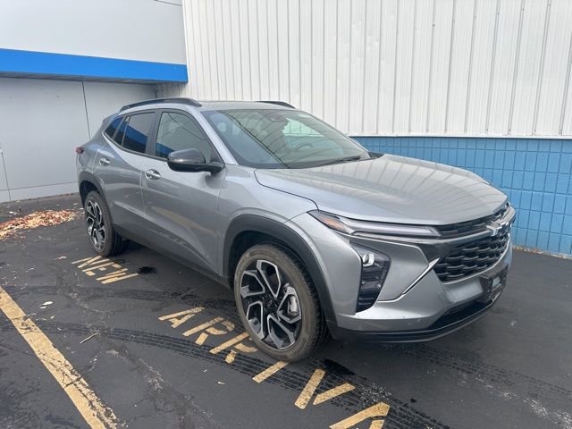 Used 2024 Chevrolet Trax RS w/ Sunroof Package