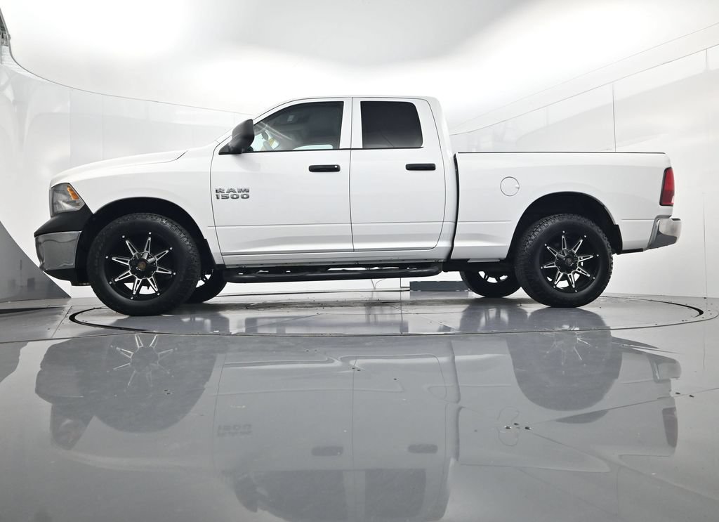 Used 2018 RAM 1500 ST w/ SXT Appearance Group AWD/4WD image 34