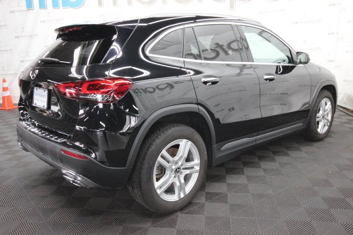 Used 2022 Mercedes-Benz GLA 250 4MATIC image 7