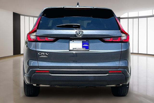 Used 2025 Honda CR-V LX image 5
