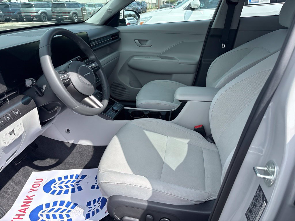 Certified 2024 Hyundai Kona SEL w/ Convenience Package AWD/4WD image 8