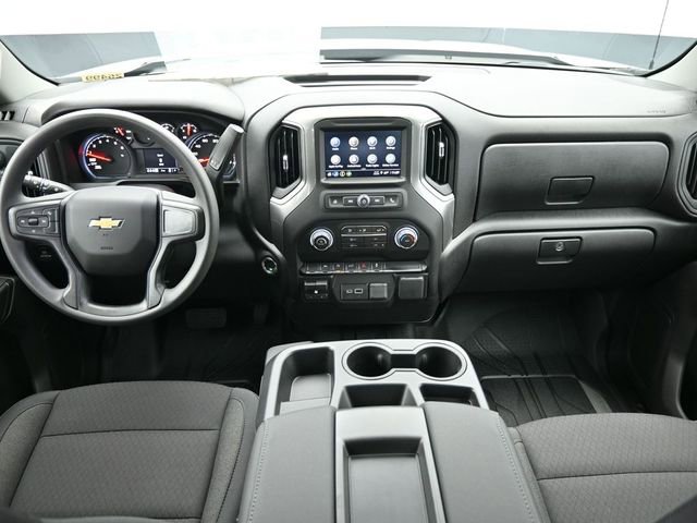 New 2026 Chevrolet Silverado 1500 Custom w/ LPO, Dark Essentials Package AWD/4WD image 18