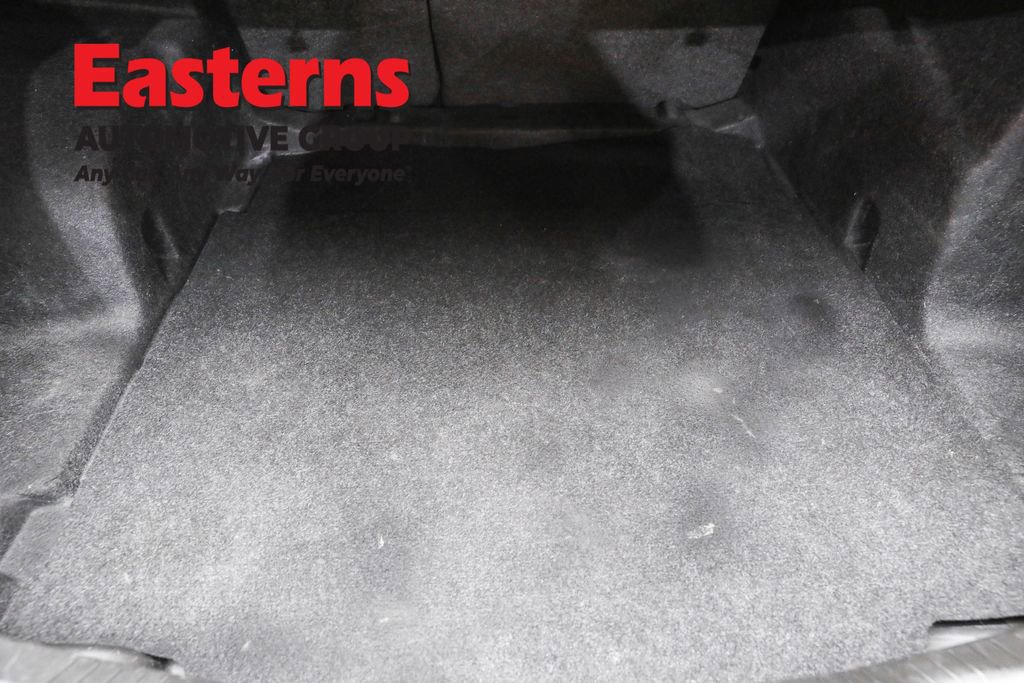 Used 2023 Chevrolet Malibu LT image 9