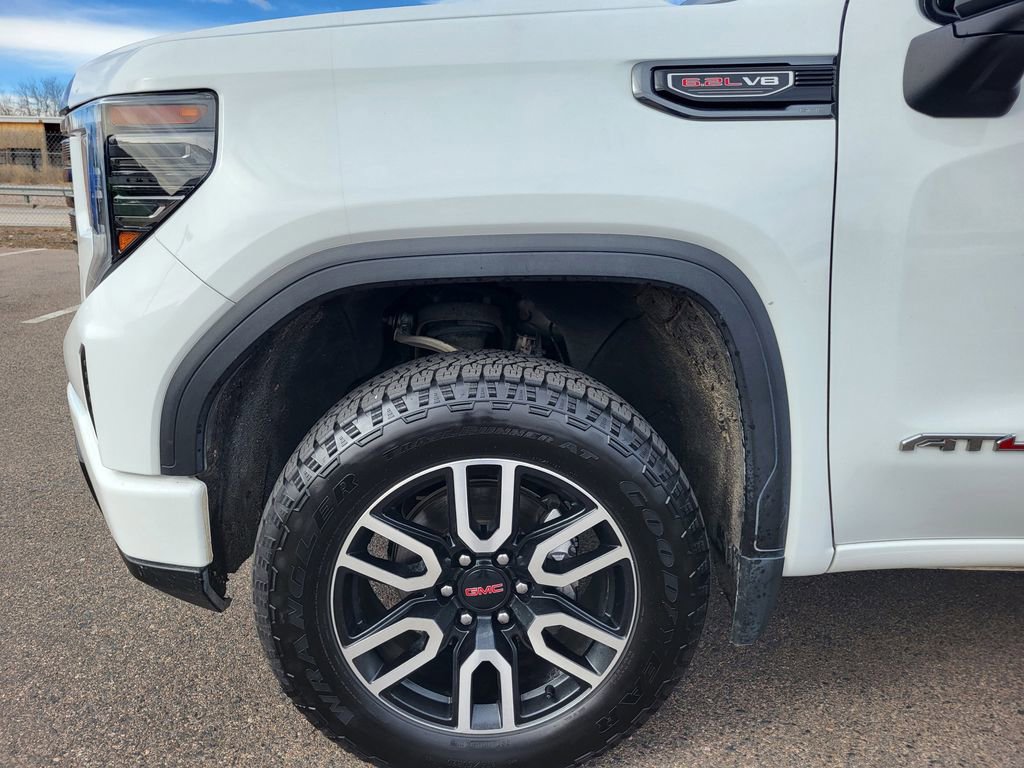 Used 2022 GMC Sierra 1500 AT4 w/ AT4 Preferred Package image 10