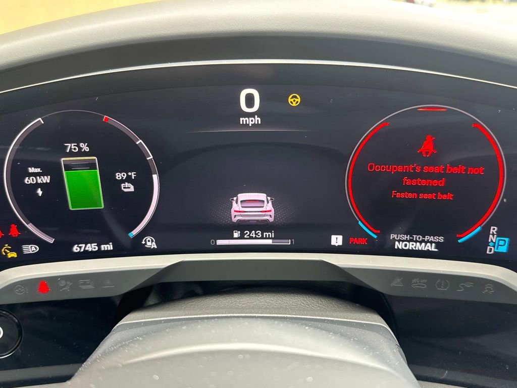 Certified 2025 Porsche Taycan 4S image 27