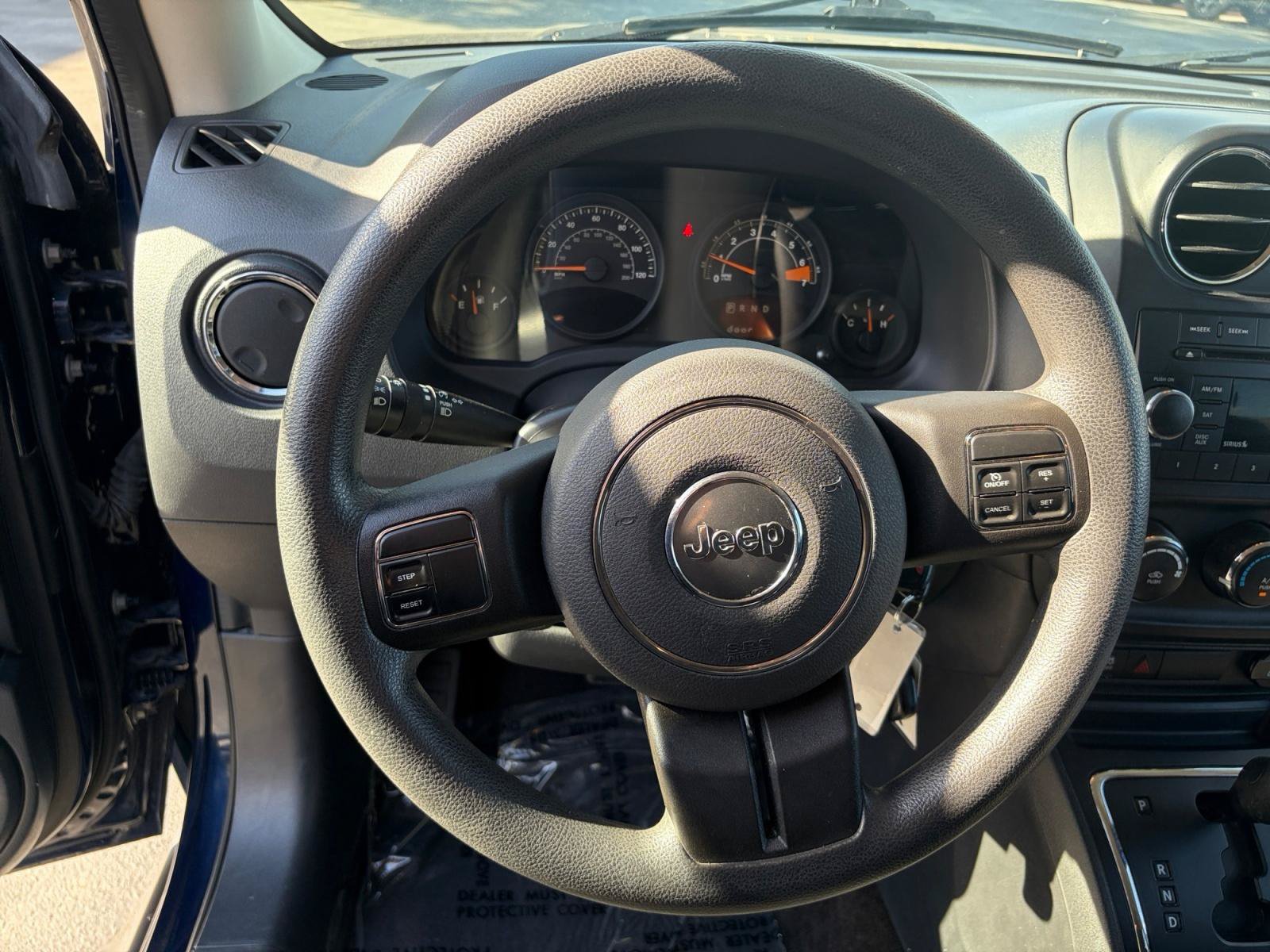 Used 2014 Jeep Patriot Sport w/ Power Value Group AWD/4WD image 15