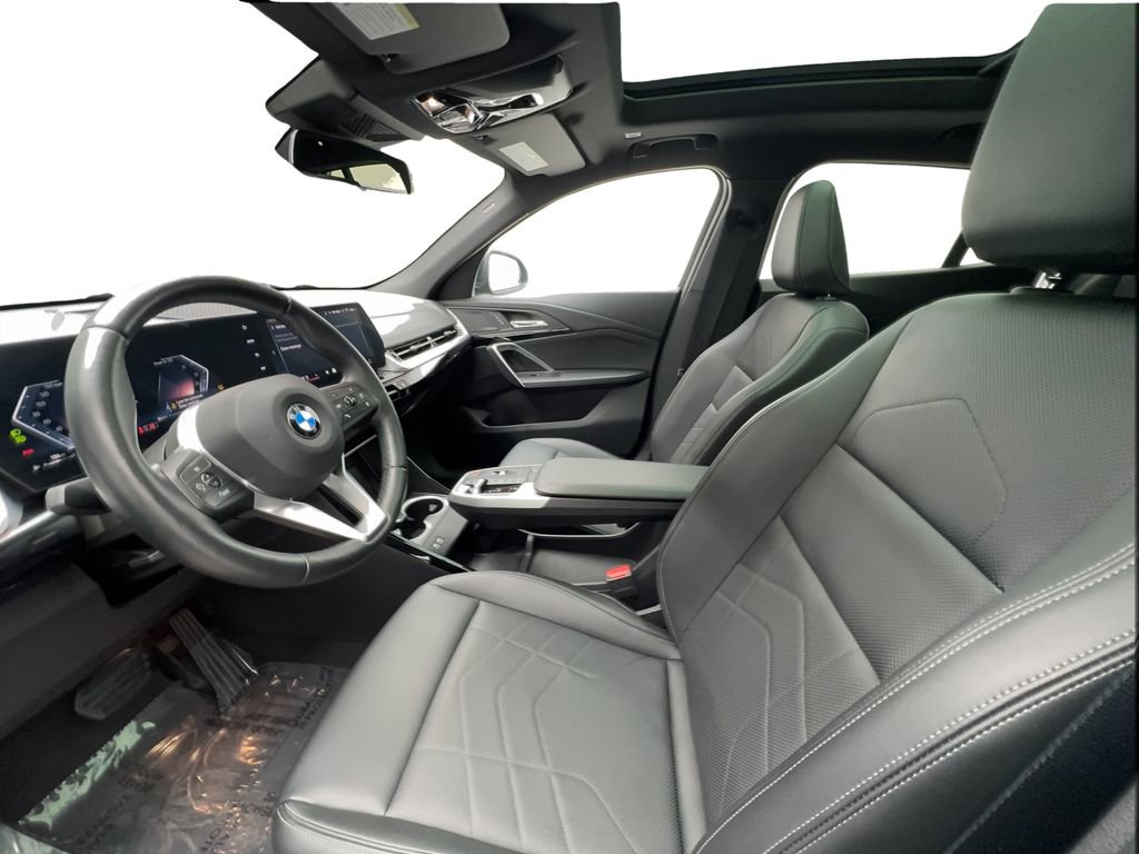 Used 2025 BMW X2 xDrive28i AWD/4WD image 20