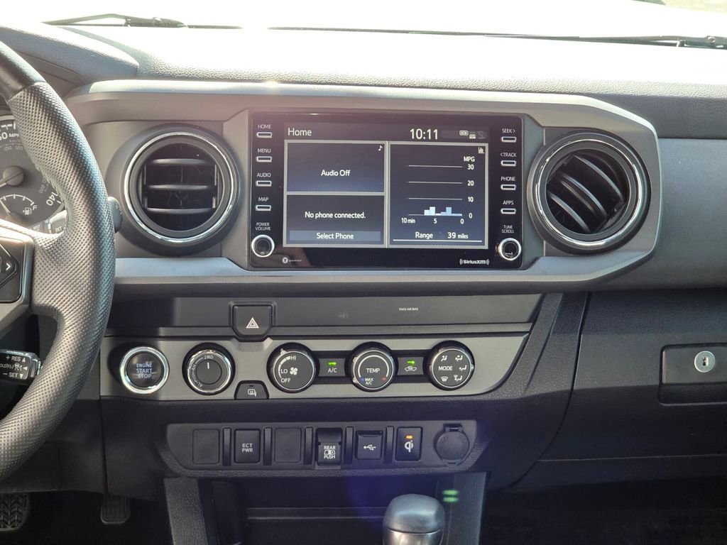 Used 2020 Toyota Tacoma TRD Off-Road AWD/4WD image 41