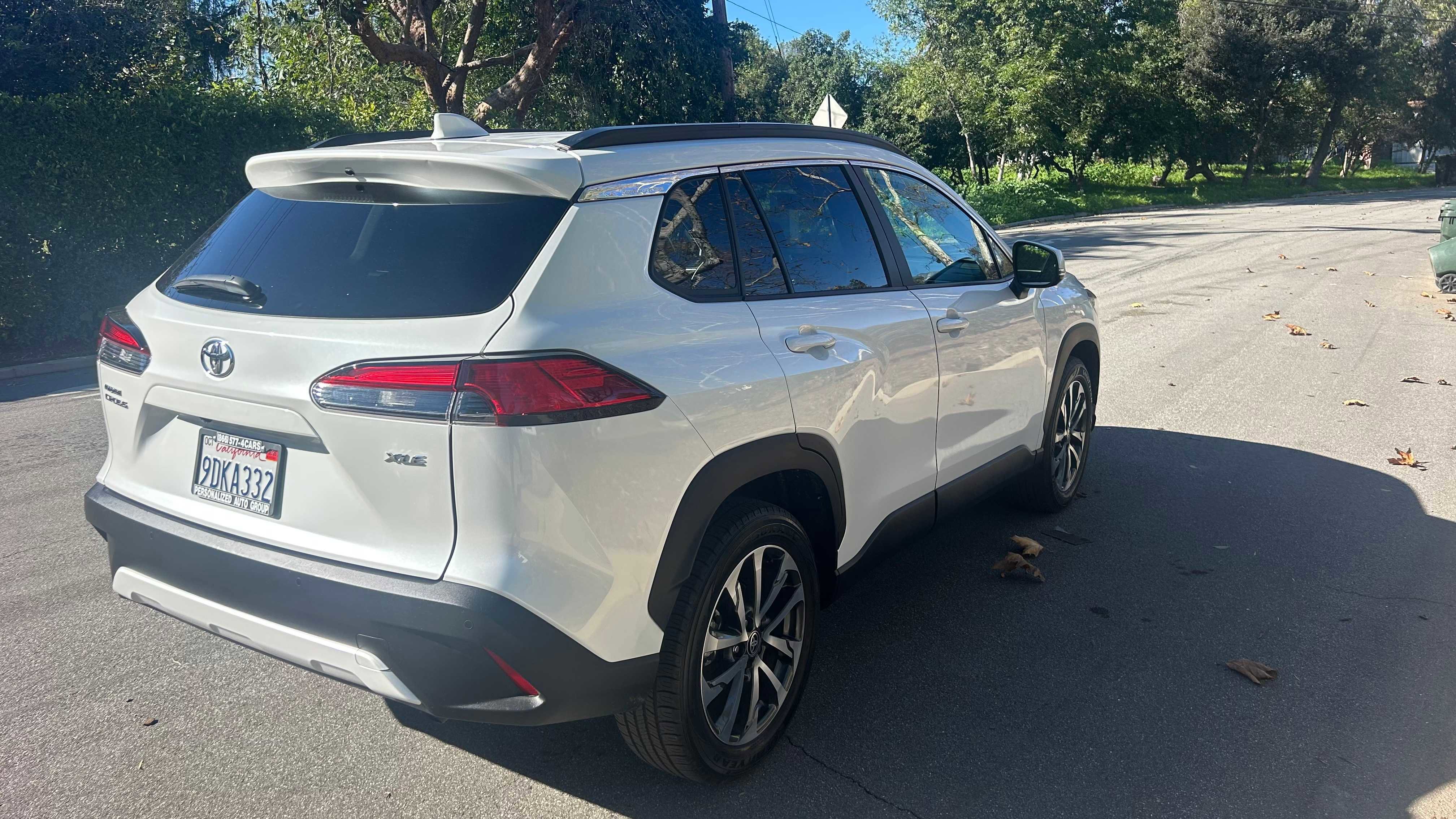Used 2022 Toyota Corolla Cross XLE image 5