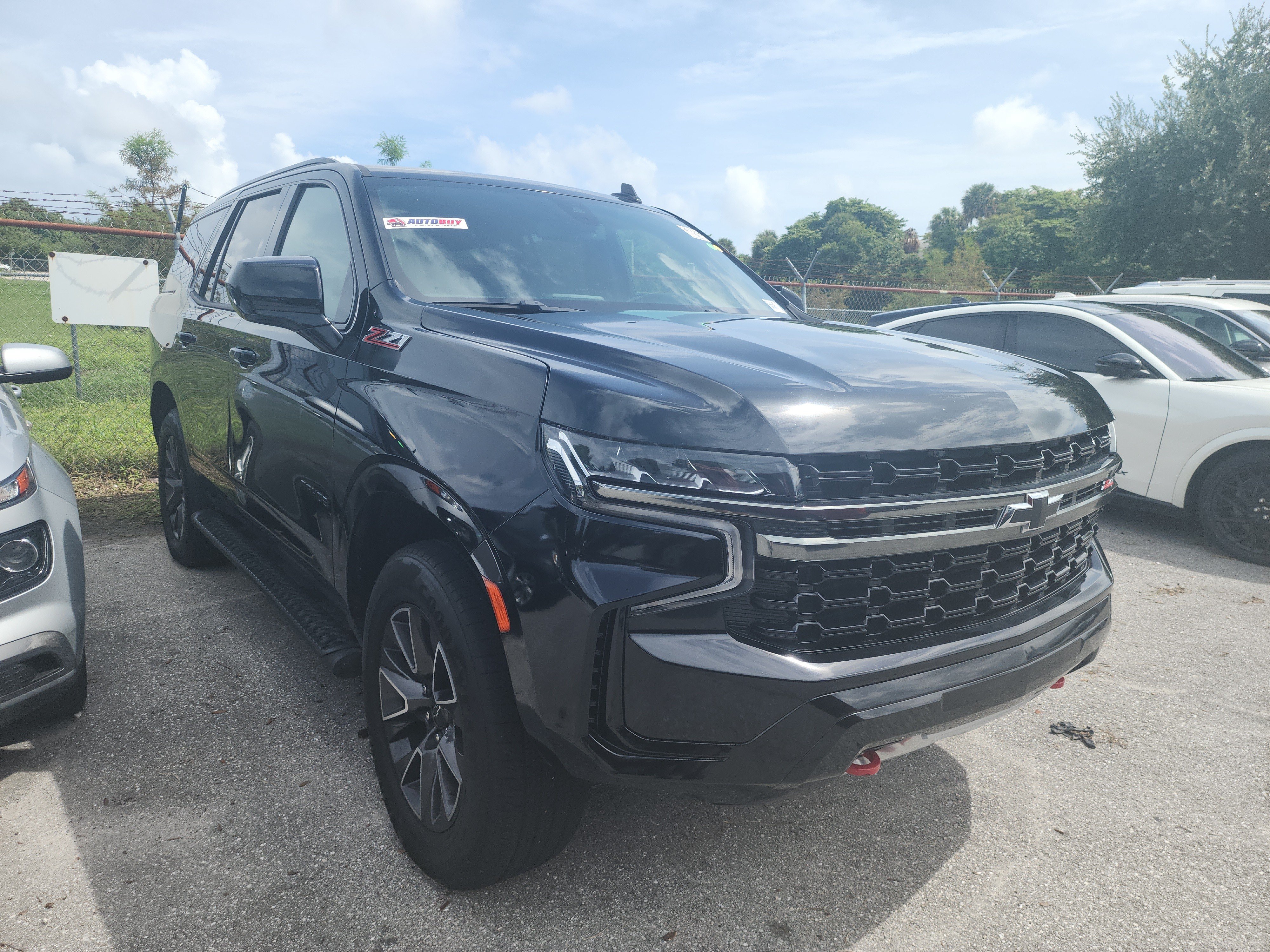 Used 2021 Chevrolet Tahoe Z71 AWD/4WD image 3