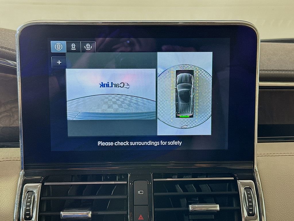 Used 2020 Lincoln Navigator Reserve w/ Equipment Group 208A Reserve image 17