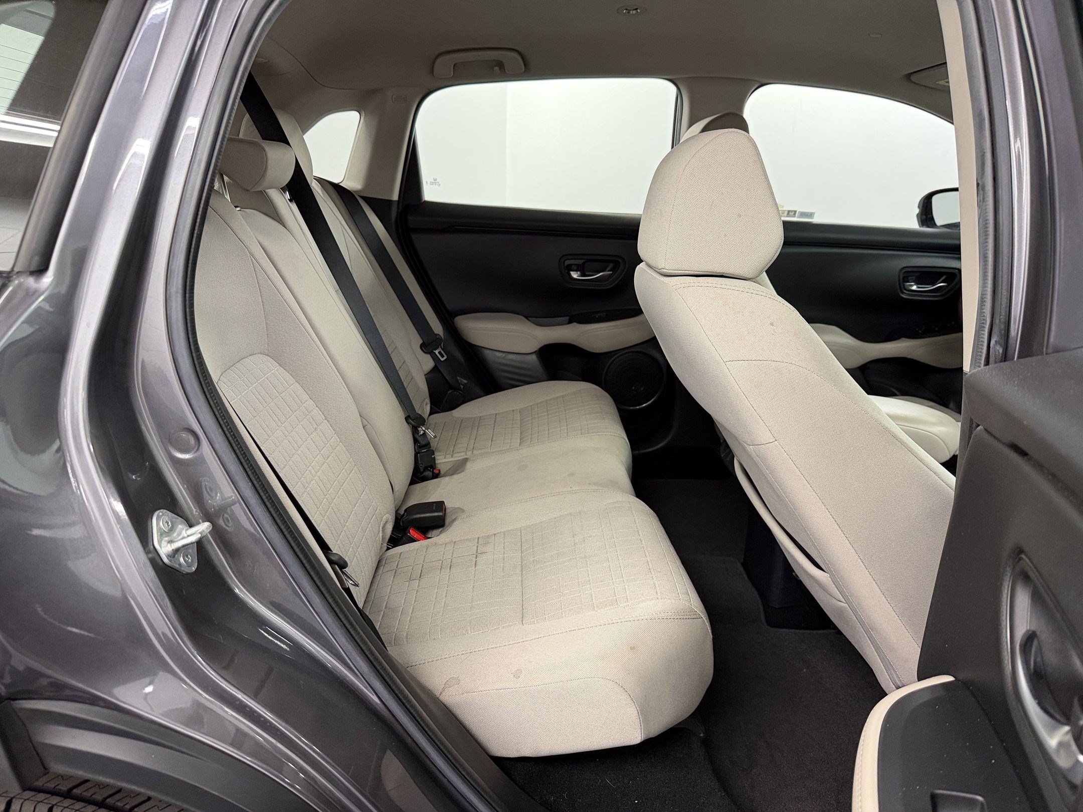 Certified 2024 Honda HR-V LX image 28