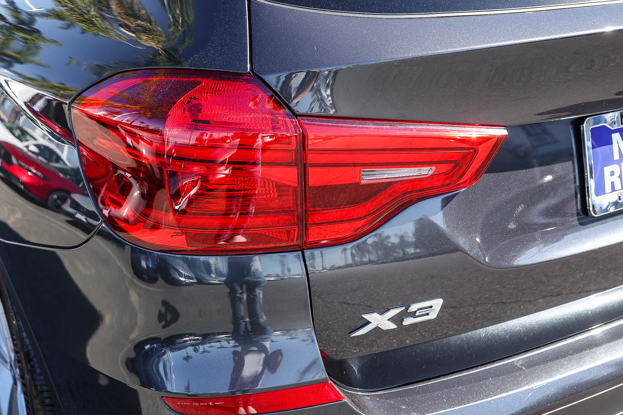 Used 2019 BMW X3 sDrive30i w/ Driving Assistance Package image 8