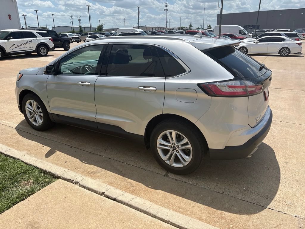 Used 2019 Ford Edge SEL w/ Equipment Group 201A FWD image 3