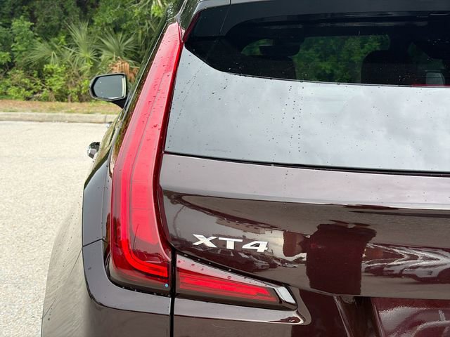 Used 2020 Cadillac XT4 Premium Luxury FWD image 10