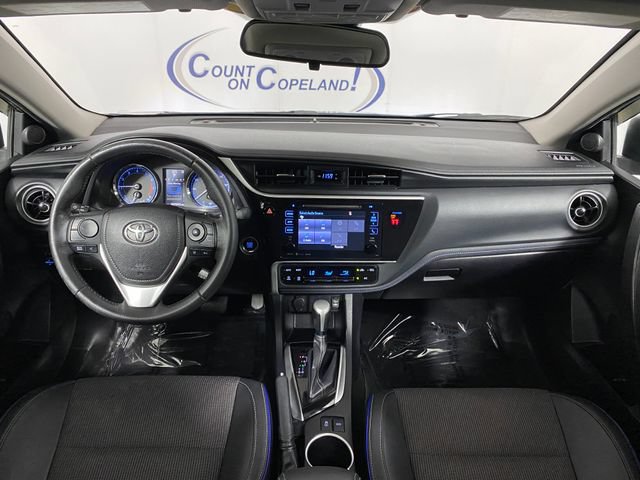 Certified 2018 Toyota Corolla SE w/ SE Premium Package FWD image 12