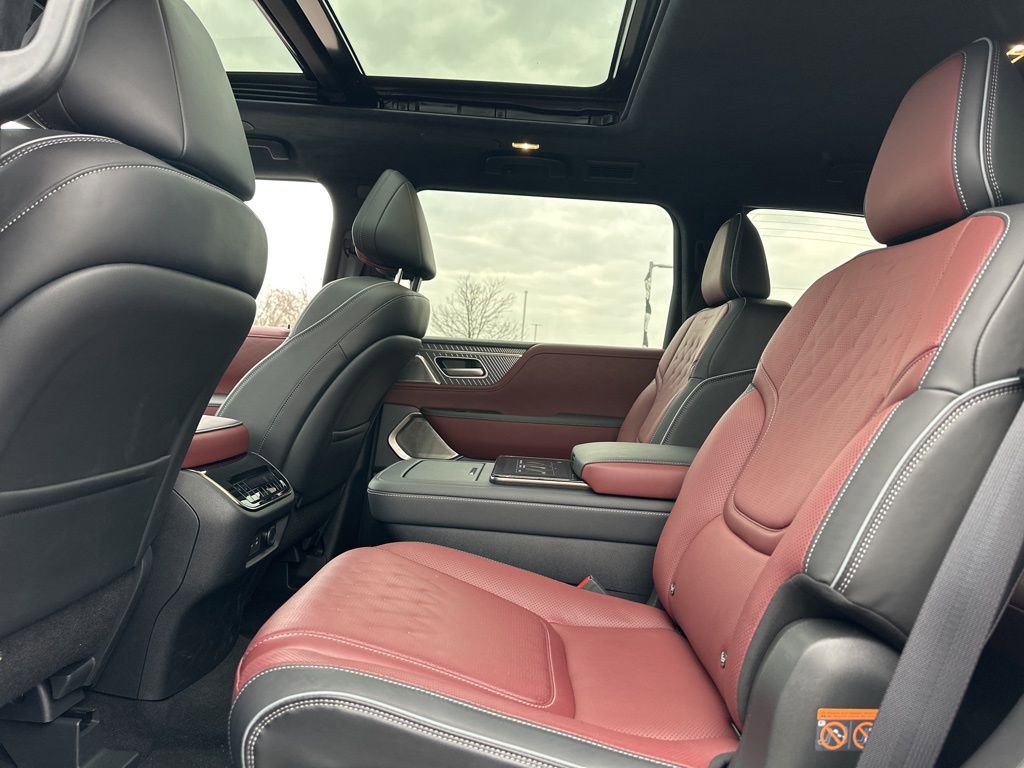 New 2026 INFINITI QX80 Autograph w/ Premium Cargo Package image 30