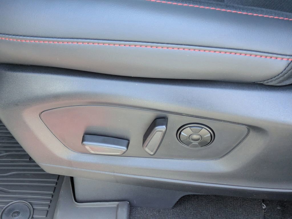 New 2026 Ford Explorer ST image 25