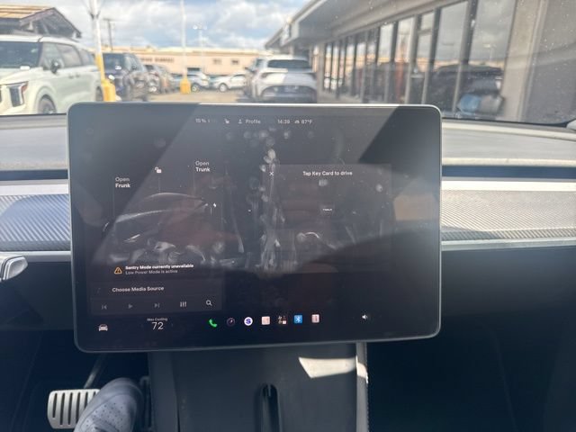 Used 2023 Tesla Model Y Performance AWD/4WD image 19