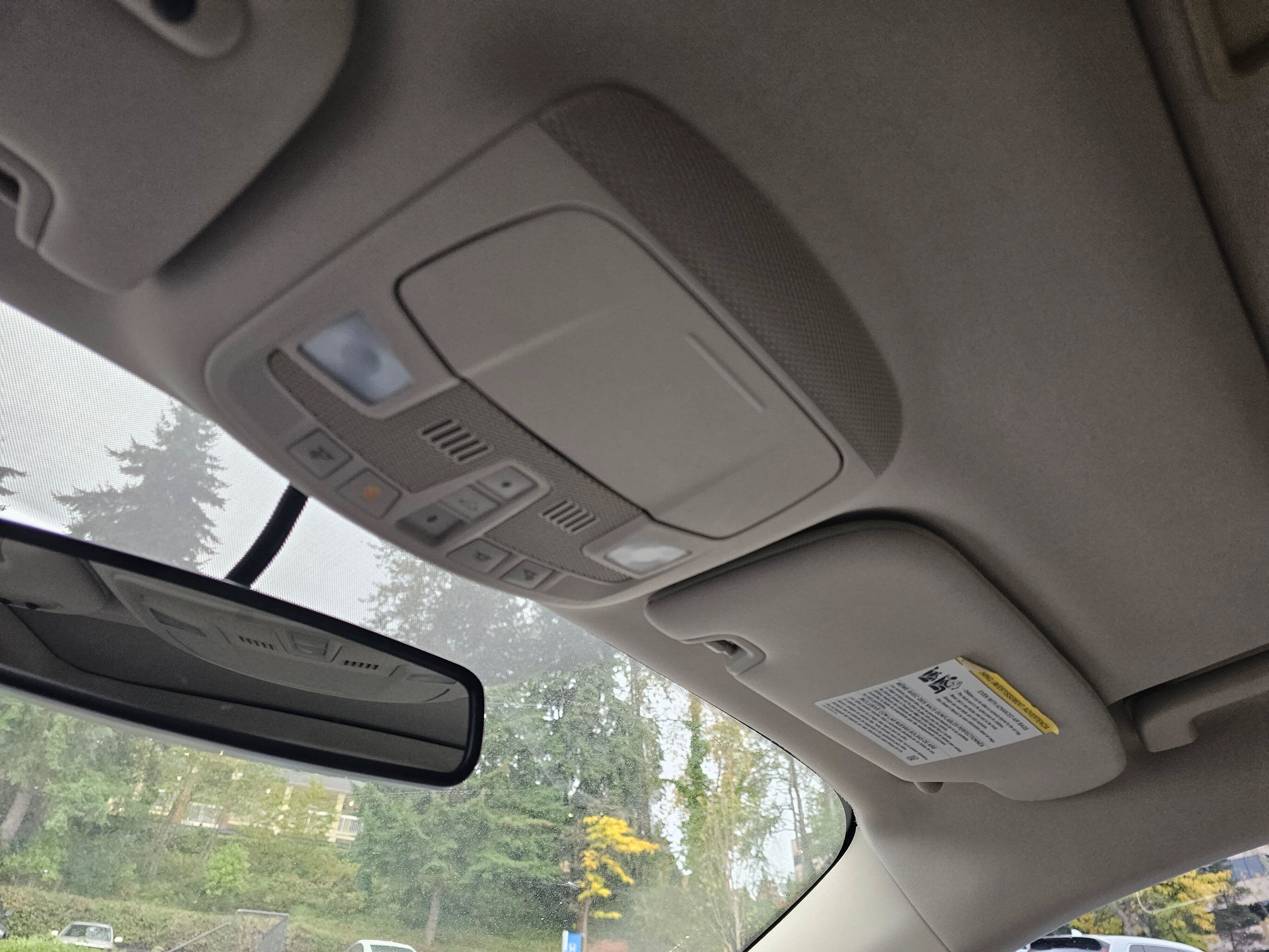 Used 2018 Ford Fusion SE w/ Fusion SE Technology Package FWD image 31