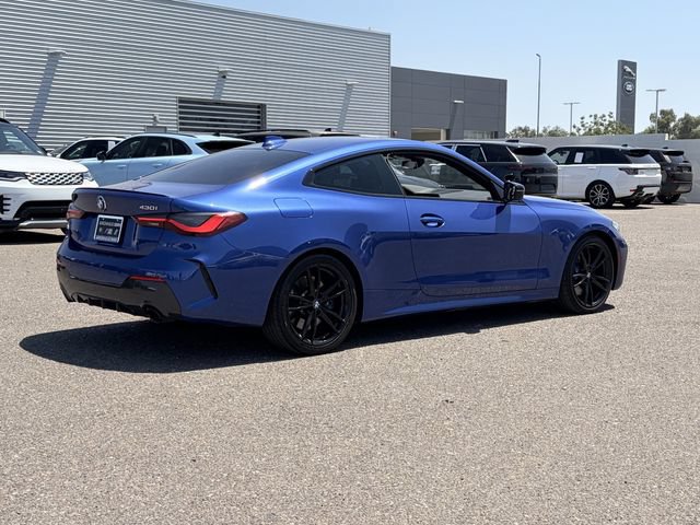 Used 2022 BMW 430i Coupe w/ M Sport Package RWD image 5