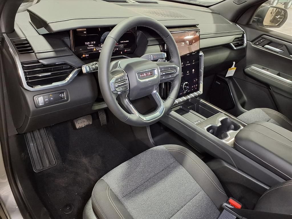 Used 2026 GMC Acadia Elevation FWD image 15
