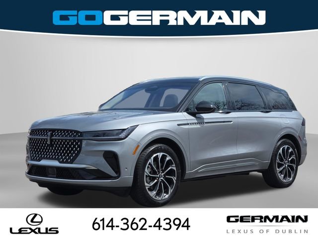 Used 2024 Lincoln Nautilus Reserve w/ Equipment Group 202A image 3