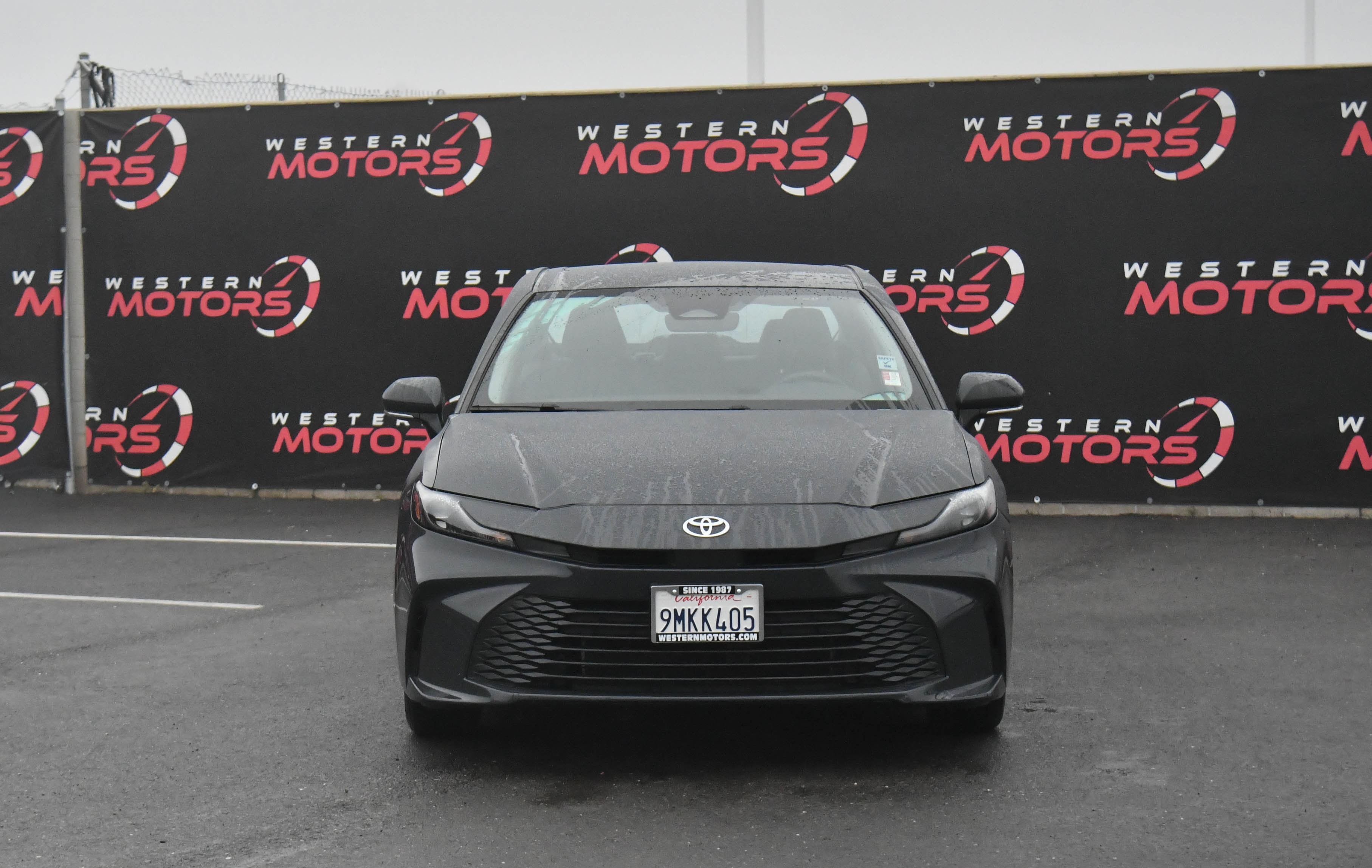 Used 2025 Toyota Camry LE image 2