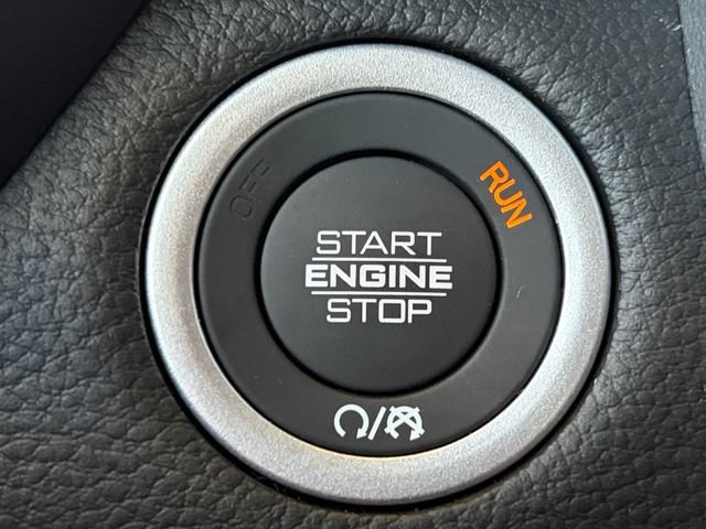 New 2026 RAM 1500 Laramie AWD/4WD image 24