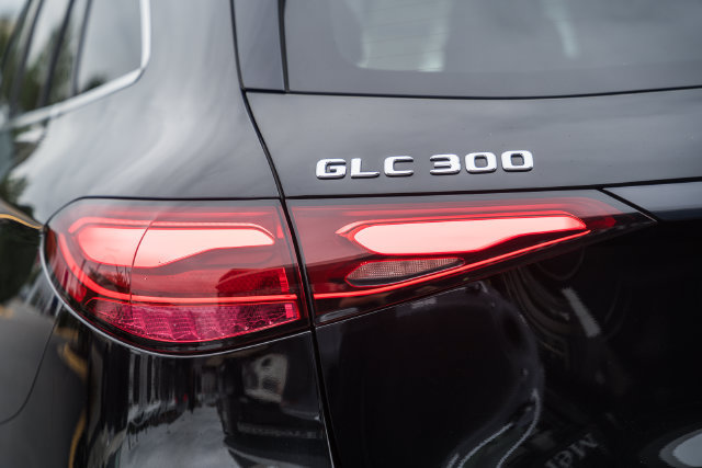 Used 2023 Mercedes-Benz GLC 300 4MATIC image 7