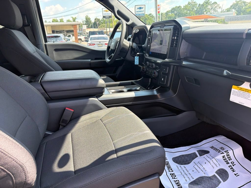 New 2026 Ford F150 STX w/ Equipment Group 200A AWD/4WD image 17