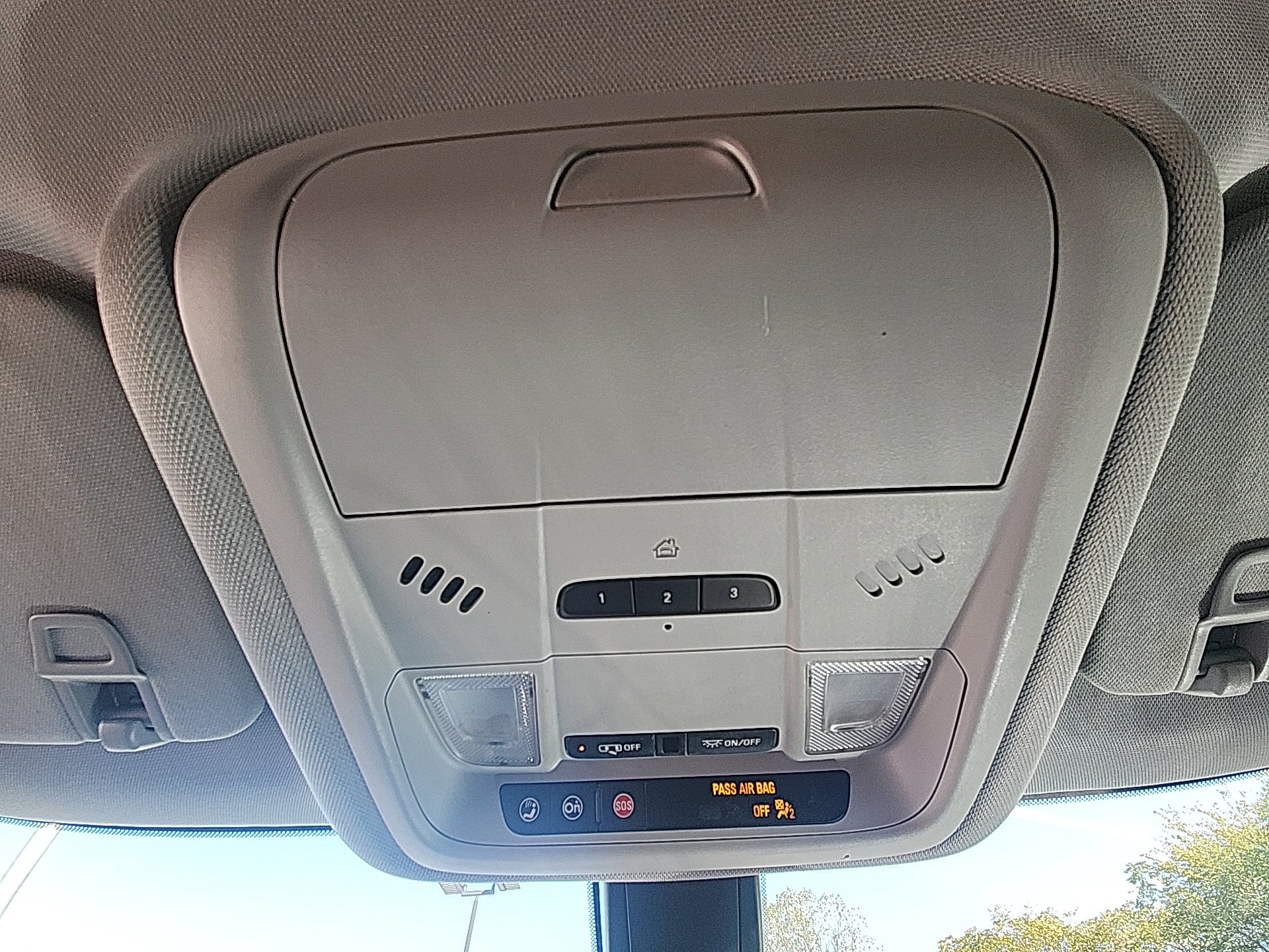 Used 2020 Chevrolet Blazer LT image 24